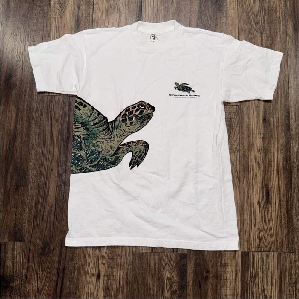 ISO Andean Graphics Galapagos Shirts Size Medium or Large